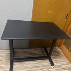PCデスク（昇降デスク）