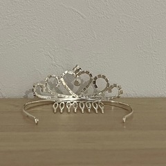 ウェディング ティアラの画像