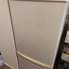 冷蔵庫の画像
