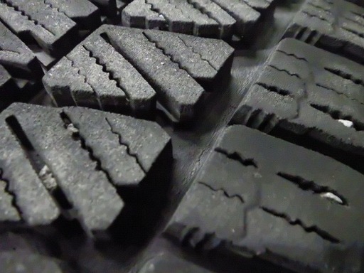 BS ブリヂストン　DM-V3　225/65R17　19年製　4本　エクストレイル　ハリアー等　BL230712008　カルテ1377