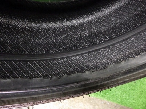 WINRUN　R330　245/45R20　4本　22年製　241228007