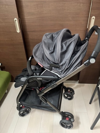 ベビーカー、バギー Aprica