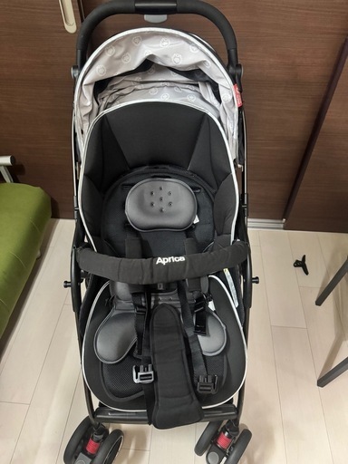 ベビーカー、バギー Aprica