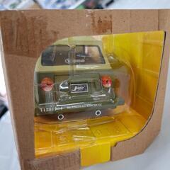 JADATOYS 1/24 フォルクスワーゲン 1973 ミニカー ミリタリーカラー US仕様  新品　箱日焼け有ります。 ￼の画像
