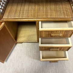 〈中古品〉　ラタンチェスト の画像