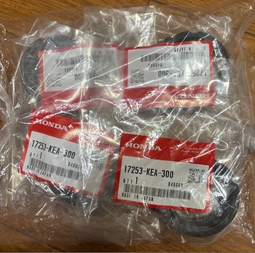 17253-KEA-300 ホーネット エアークリーナーコネクティングチューブ