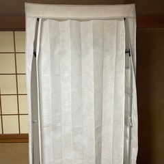 簡易ワードローブ ニトリ 開閉式の画像