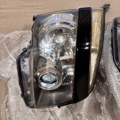 【詳細不明】トヨタ車用？HIDヘッドライト左右セット バラスト付き 中古 現状渡しの画像