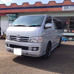 トヨタ　ハイエース　スーパーGL 4WD