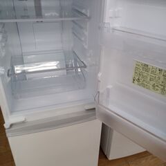 ★ジモティ割あり★ SHARP 冷蔵庫 SJ-14E6-KW 137L １９年製 動作確認／クリーニング済み TK4462の画像