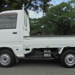 ☆彡サンバートラック『ＴＢ　４ＷＤ』三拍子揃ってます！切替４ＷＤ！５ＭＴ！エアコン！バリ山タイヤ！実検査令和９年７月！！の画像