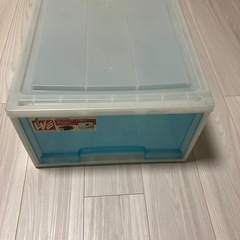 衣装ケース
