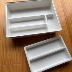 キッチン　カトラリー収納　デスク　引き出し収納の画像