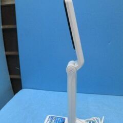 P666　アイリスオーヤマ　LEDデスクライト　USB給電の画像