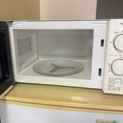 【本日13日引取り希望】電子レンジの画像