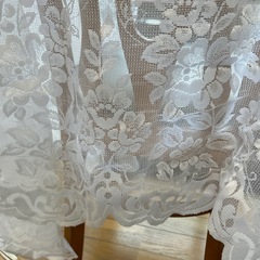 カーテンの画像
