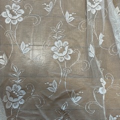カーテンの画像