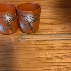湯呑み茶碗の画像