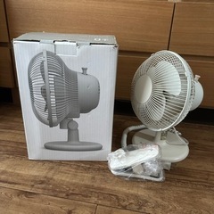 【商談中】扇風機　±0 コンパクトファンの画像