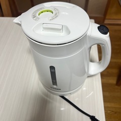 電気ケトル（1.2リットル）