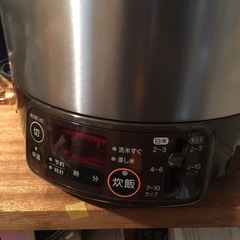 【未使用品】リンナイ ガス炊飯器 10合【F00954】の画像