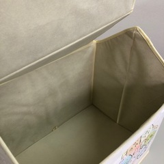 すみっコぐらし ふしぎなうさぎのおにわ おうち型収納ボックスの画像
