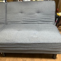 ソファ（フルリクライニング可能）を安くお譲りします