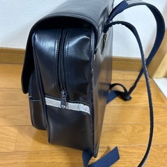 中学の通学カバンの画像