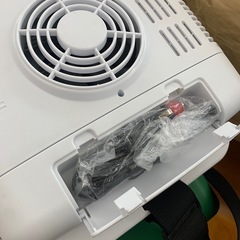 美原店 美品 日立 HIKOKI コードレス冷温庫 UL18DSL の画像