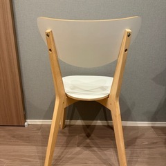 IKEAイスの画像