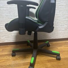 ゲーミングチェア　デスクチェア　pc  の画像