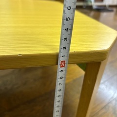 折りたたみテーブルの画像