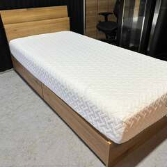 展示品 モダンシングルベッド、Lucid Comfort Col...