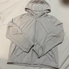 130 エアリズム パーカー