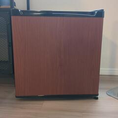 アイリスプラザ 冷蔵庫 47L ウッド 幅47cm PRC-B0...