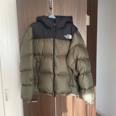 ノースフェイスヌプシフーディ

