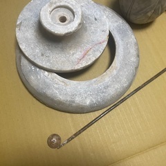 天然石　☆☆　大理石？石英？　花台でしたが、難あり。素材として。。☆☆の画像