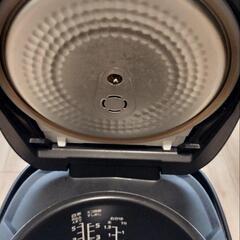 パナソニックの炊飯器の画像