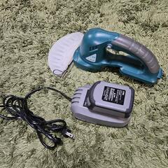 週初め値下げ！カインズ　芝刈り機　バッテリー&充電器付