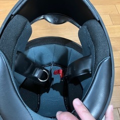 再再値下げ！フルフェイスヘルメット　2025年1月購入　フリーサイズ(57-60) 製造2024年9月　使用半年　安全マーク　リード工業　モデーロ　ワンタッチバックル　定価9000円位　この価格で売れない場合は予備用に自宅保管しますの画像