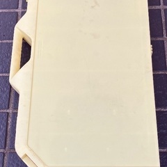 折り畳みテーブルの画像