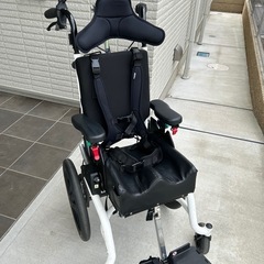 子ども用　車椅子