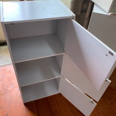 【取引中】カラーボックス各種　１個買いで200円　まとめ買いで700円の画像