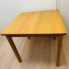 無印良品タモ材ダイニングテーブル80×80muji（ニトリウニコuniconitoriオークウォールナットソファー椅子チェア家具チェストイスタンス）の画像