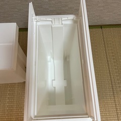 ニトリ ゴミ箱 棚下でも使えるペダルペール 32L の画像