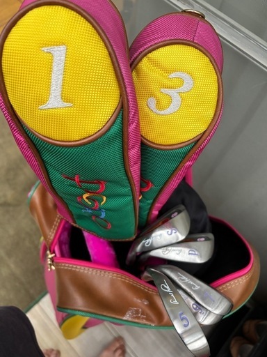 レディースゴルフクラブセットとバック