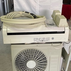 ◎ ② ルームエアコン　HITACHI 日立　白くまくん　冷房/...