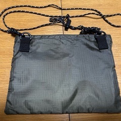 GRAMICCI GOOUT 限定コラボ　サコッシュの画像