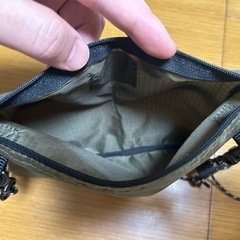 GRAMICCI GOOUT 限定コラボ　サコッシュの画像