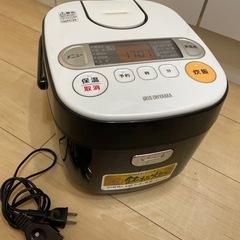 炊飯器